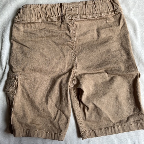 Lee Pull-on Khaki Cargo Shorts Size 5 - Picture 2 of 2